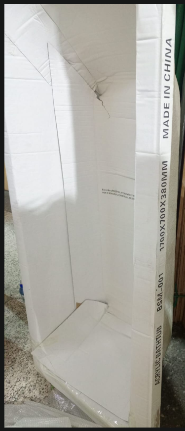Rectangular White Acrylic Bathtub