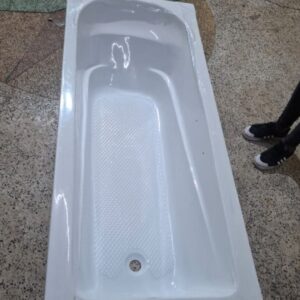 Acrylic bathtub